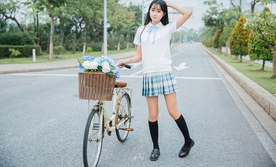 小辣椒h1尺寸_：流媒体观看